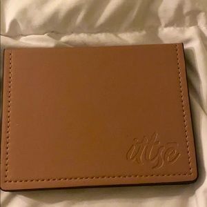 Ittse magnetic palette